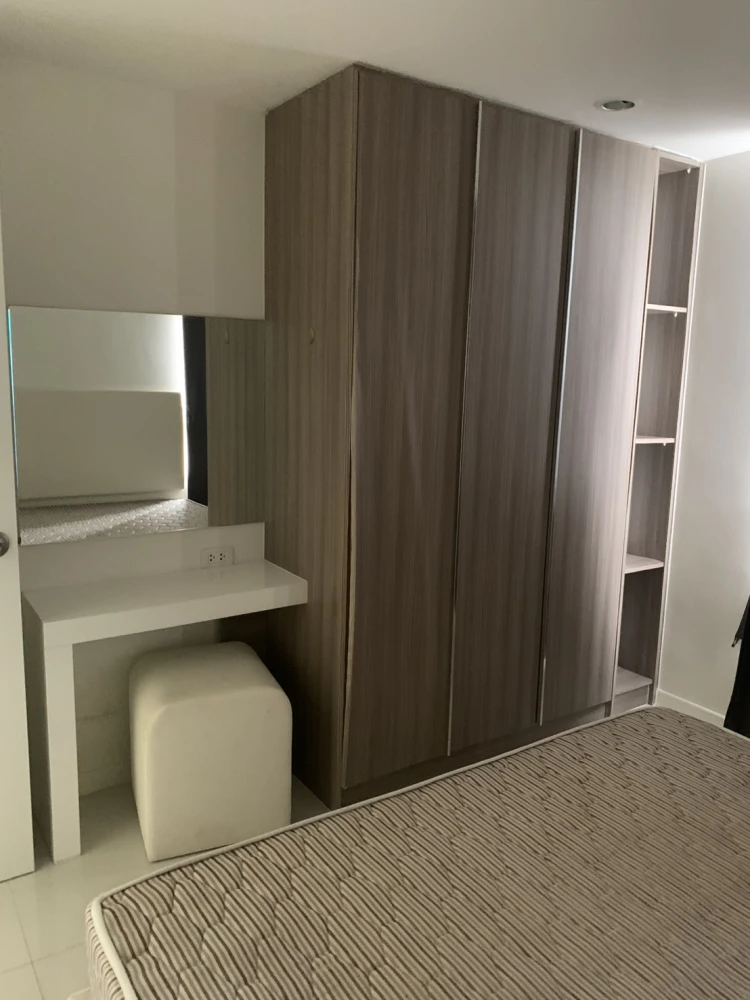 Condo for sale, Elements Srinakarin, fully furnished, good location, near shopping areas, don't miss it!!