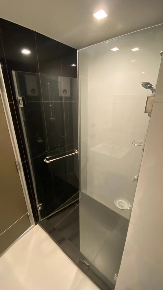 Condo for sale, Hue Sukhumvit. Beautiful and comfortable unit. Buy now!!