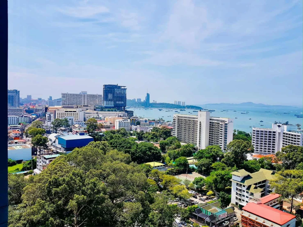 ขายคอนโดเซ็นทริคซี (พัทยากลาง) ยังคงมีห้องสวย ๆ