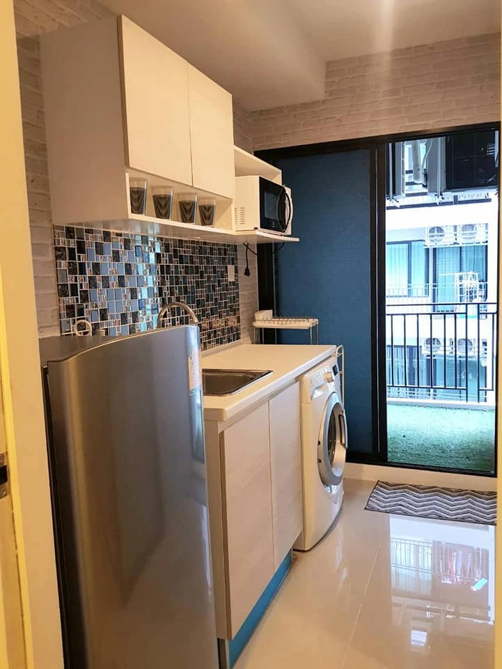 Condo for sale: The Cabana Modern Resort Condominium, pleasantly decorated, facing south, plus it's a corner room. Book now.