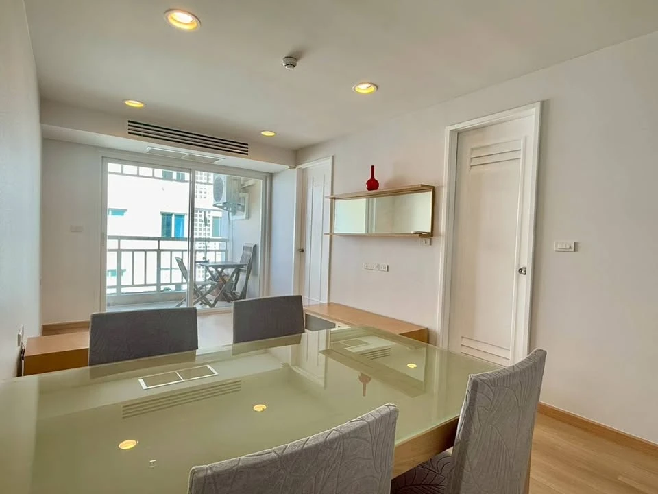 Condo for sale, The Bangkok Narathiwat, ready to move in, fully furnished, spacious and comfortable room, hurry and reserve now!