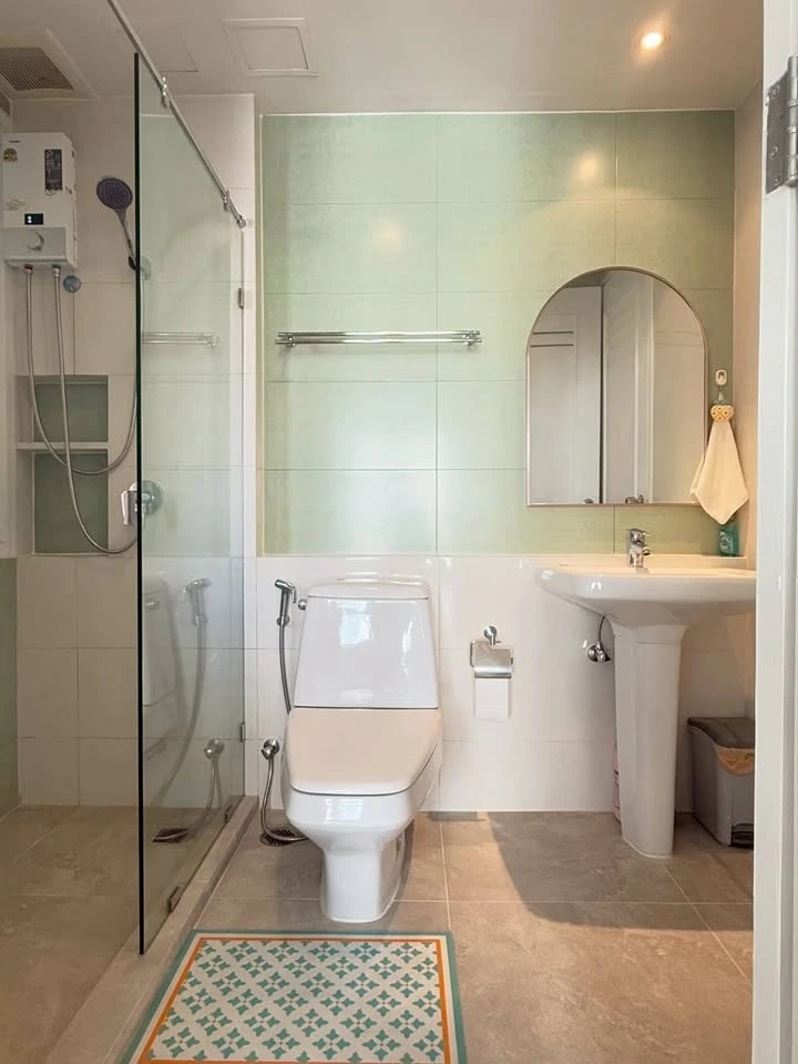 Condo for sale, The Bangkok Narathiwat, ready to move in, fully furnished, spacious and comfortable room, hurry and reserve now!