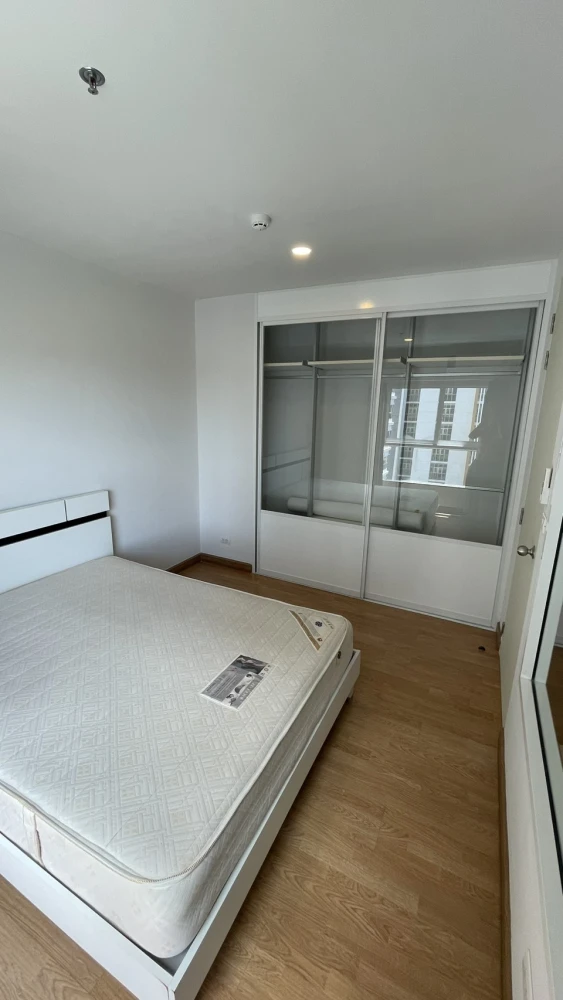 🏠🌃 Condo for Sale: The Parkland Grand Taksin 🏠🌃