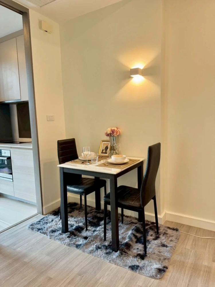 Condo for sale The Room BTS Wongwian Yai 💓 🏩