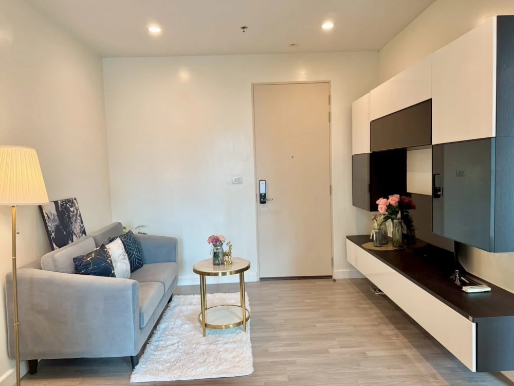 Condo for sale The Room BTS Wongwian Yai 💓 🏩