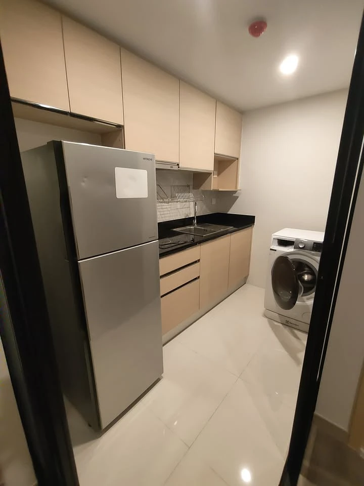 Condo for sale, The Shade Sathorn 1, corner room, ready to move in, 2 bedrooms, new room, fully furnished, book now!