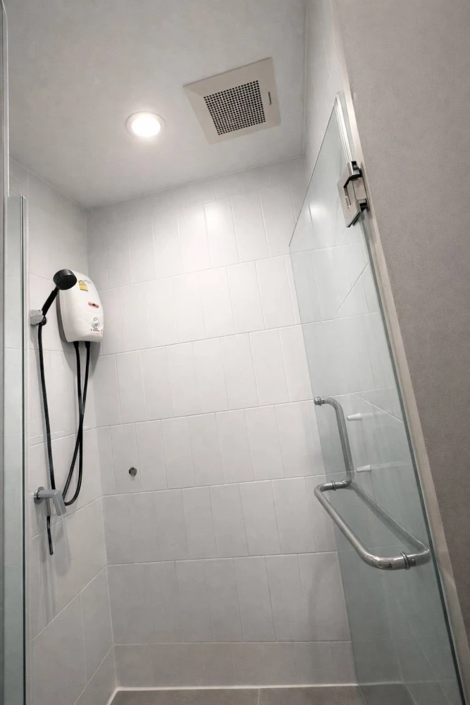 Condo for sale: The Nest Sukhumvit 22. Beautiful unit, great value, very livable. Buy now!!