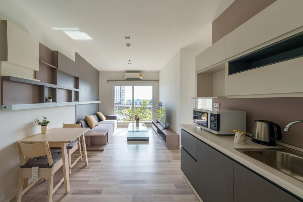 Condo for sale, The Key Wutthakat, corner room, good view, no buildings blocking it, lots of usable space. Hurry and buy it.