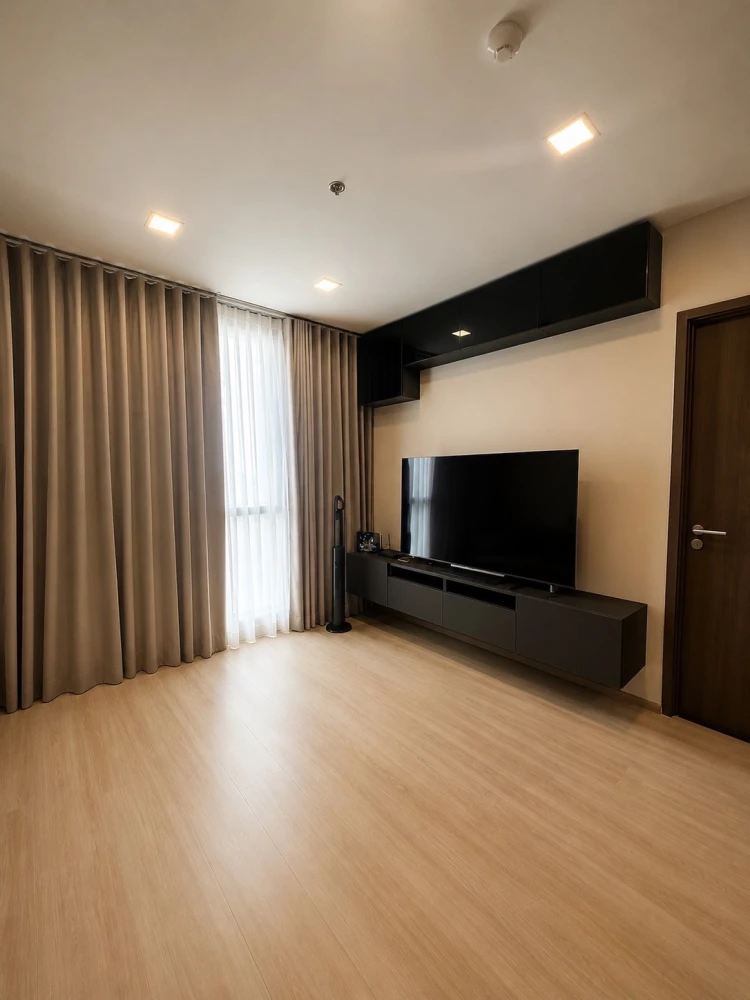 Condo for Sale – The Privacy Jatujak | Spacious High-Floor Unit in a Prime Location
