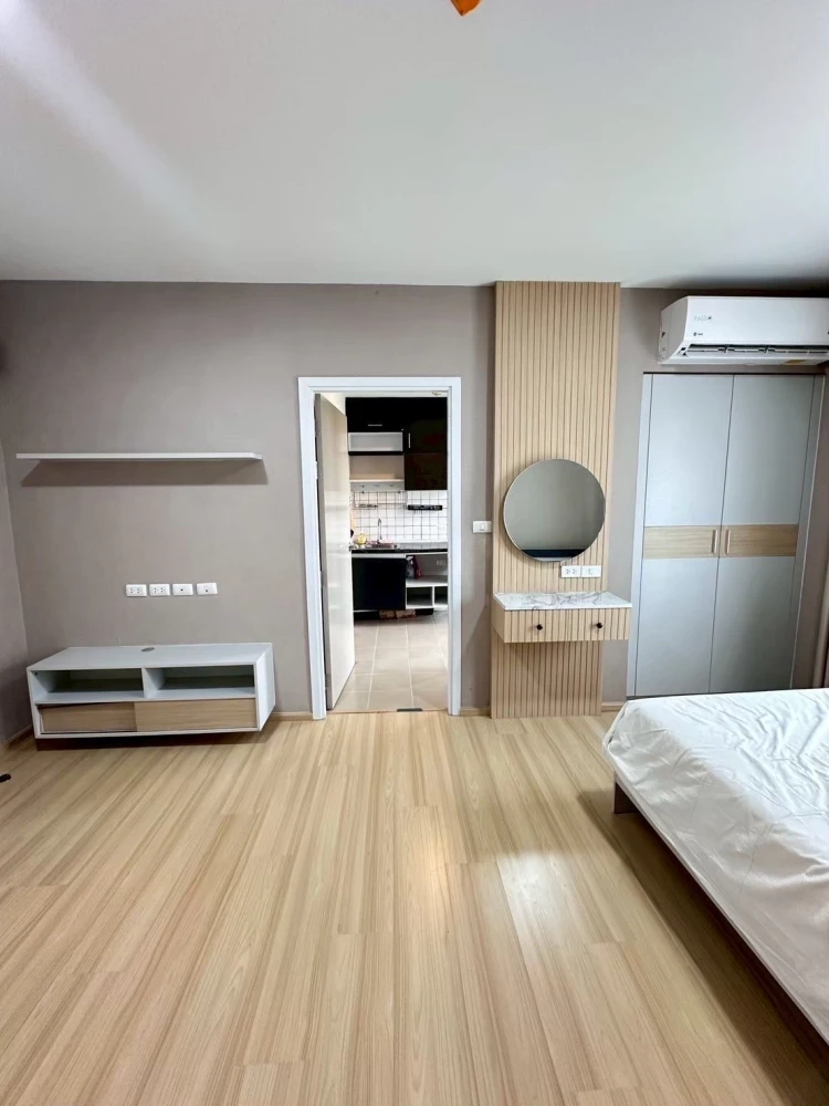 Condo for sale: Lesto Sukhumvit 113. Spacious unit, rare find! Buy now!!