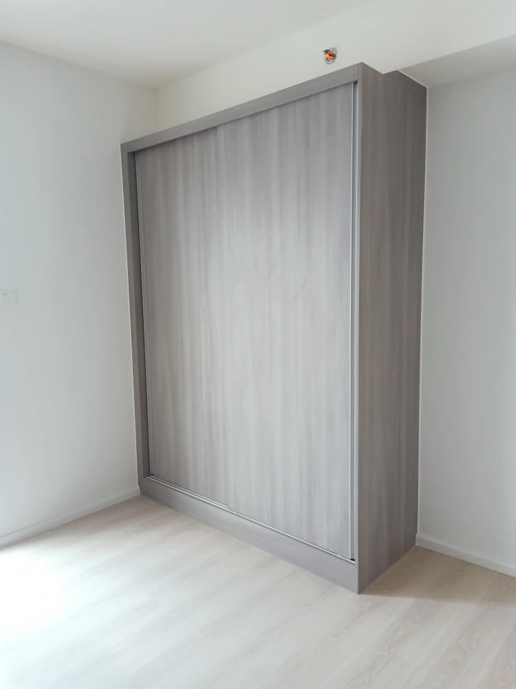 Condo for sale, A Space Mega, empty room, airy, clean, comfortable, swimming pool view, hurry and book before you miss out.
