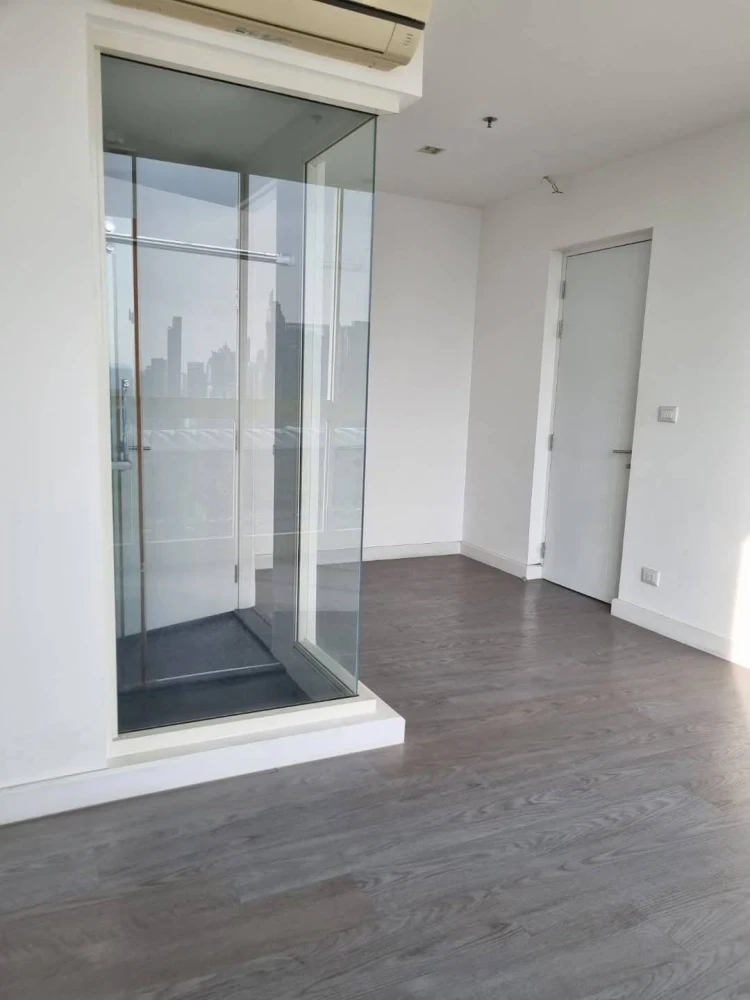 Condo for sale, A Space ID Asoke-Ratchada, 2 bedrooms, 2 bathrooms, 15th floor, blue room, corner room, very quiet, don't miss it.