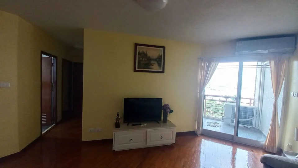 Condo for sale, SV City Rama 3, spacious room, comes with a special price that you must not miss.