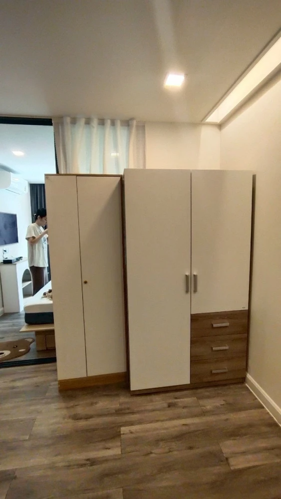 Condo for sale Atmoz Ratchada-Huai Khwang. Pool view, room not hot