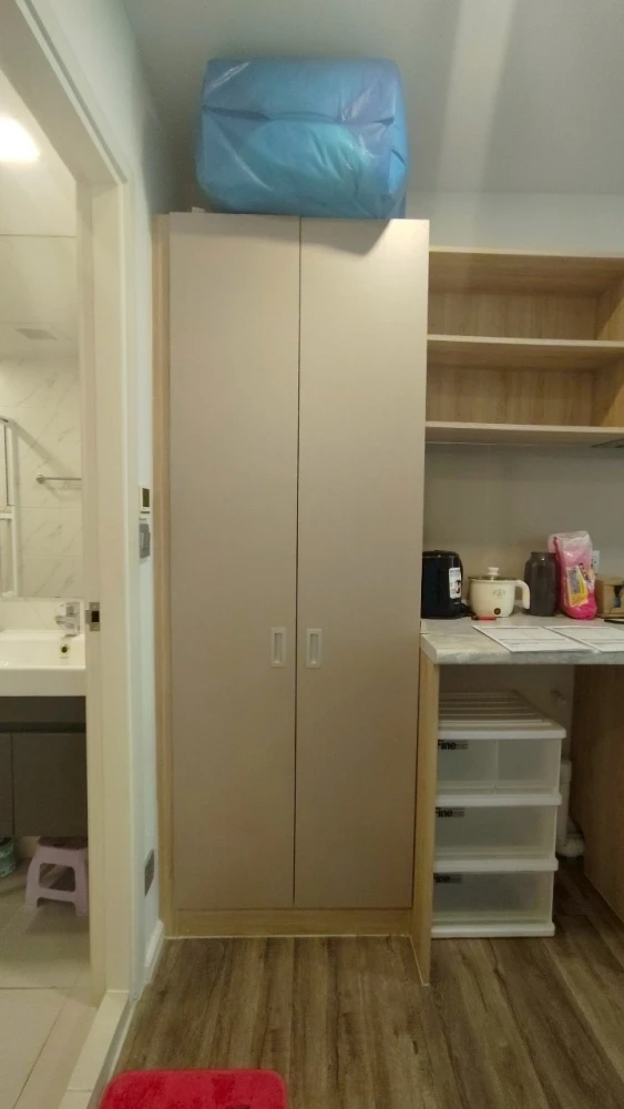 Condo for sale Atmoz Ratchada-Huai Khwang. Pool view, room not hot