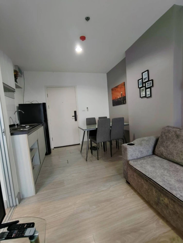Condo for sale, Aspire Ngamwongwan, city view, complete with furniture and electrical appliances. If you miss it, you'll regret it.