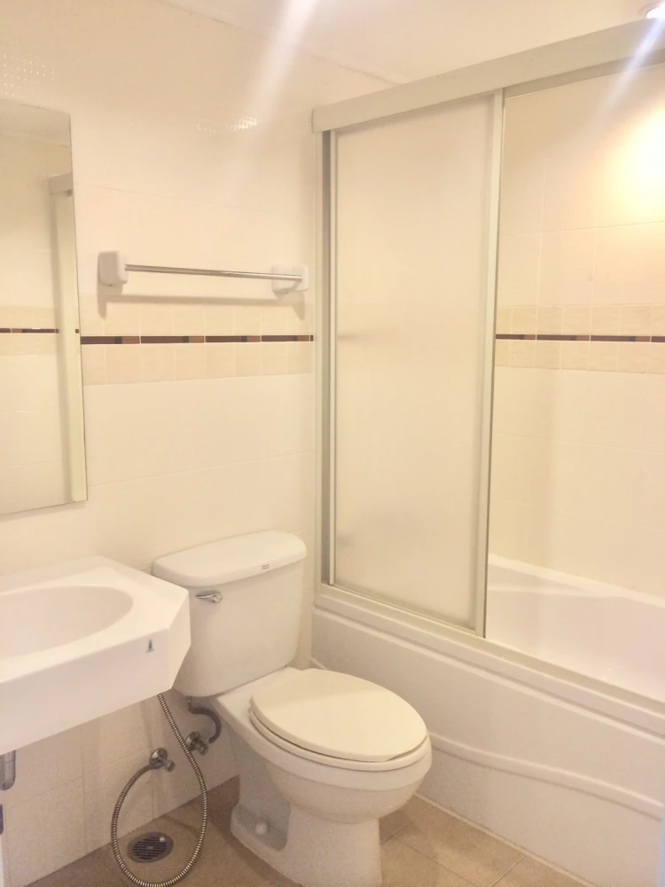 Condo for sale at Lumpini Place Pinklao 2. City view, bright and airy. Buy now!!