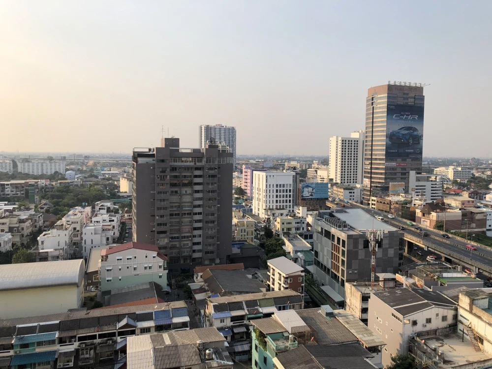 Condo for sale at Lumpini Place Pinklao 2. City view, bright and airy. Buy now!!
