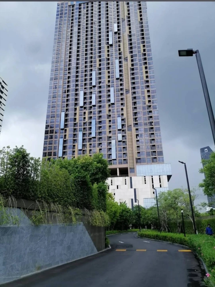 Condo for sale, Oka House, ready to move in, high floor, city view, fully furnished, don't miss this great deal.