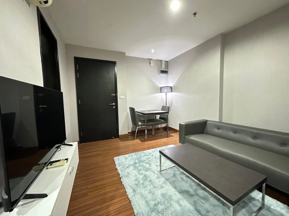 Condo for sale, Diamond Ratchada, spacious room, comfortable, convenient, fully equipped, hurry and book now before you miss out++