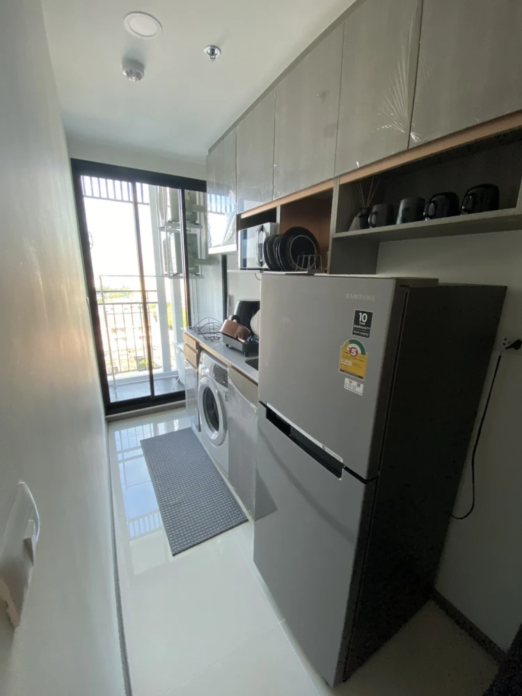 Condo for sale: Knightsbridge Collage Sukhumvit 107. Excellent floor, good orientation, great ventilation. Buy now!!