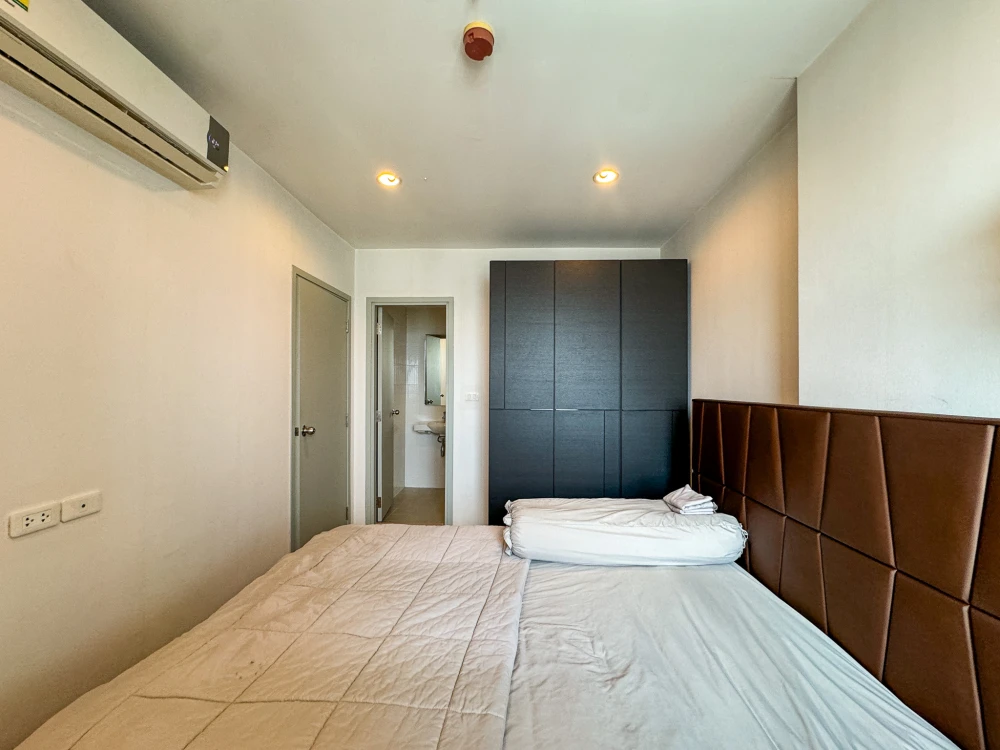 For sale: Condo Ideo Sathorn-Tha Phra, type 1 bedroom, ready to move in, buy now, don't wait.
