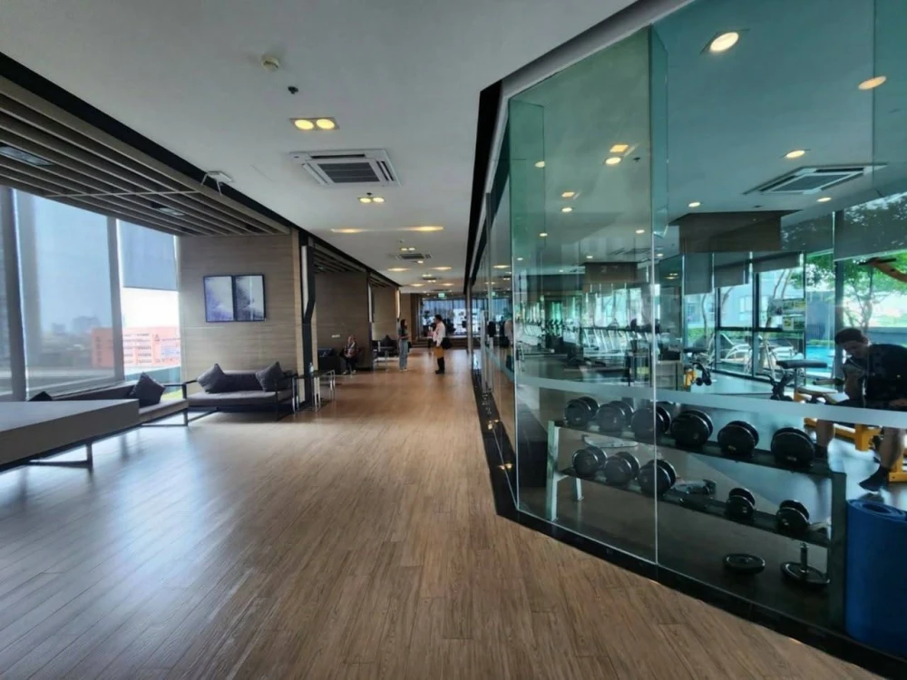 Condo for sale: Ideo Sathorn-Tha Phra. Great location, attractive price. Buy now!!
