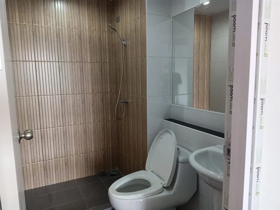Condo for sale, High Sutthisan. High-end model, highly sought after. Buy now!!