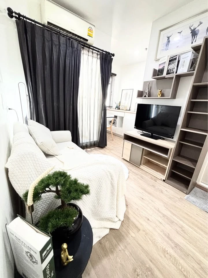 Condo for sale at Lumpini Mega City Bangna. Cozy room, high floor, fully furnished. Ready to move in. Hurry and reserve now before it's gone+++