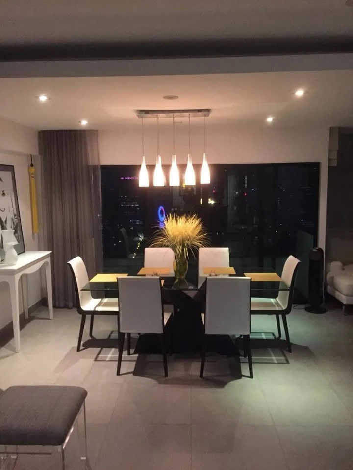 Condo for sale, Sathorn Garden, 3 bedrooms, 3 bathrooms, plus a maid's room, fully furnished, reserve now!