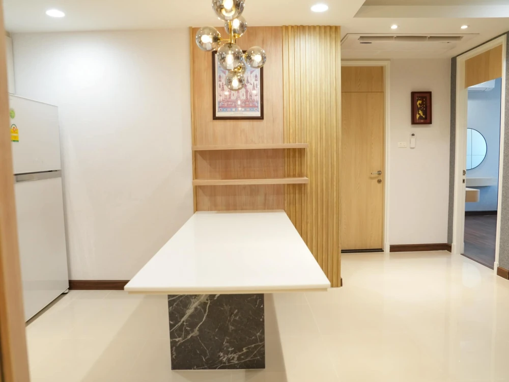For sale, luxury condo, Supalai Premier Ratchawithi, decorated in a modern luxury style mixed with minimalist, corner room, beautiful view, good venti