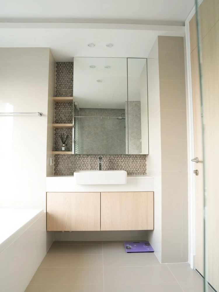 For sale, luxury condo, Supalai Premier Ratchawithi, decorated in a modern luxury style mixed with minimalist, corner room, beautiful view, good venti