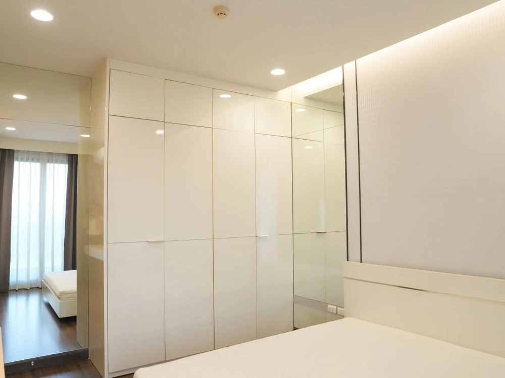 For sale, luxury condo, Supalai Premier Ratchawithi, decorated in a modern luxury style mixed with minimalist, corner room, beautiful view, good venti