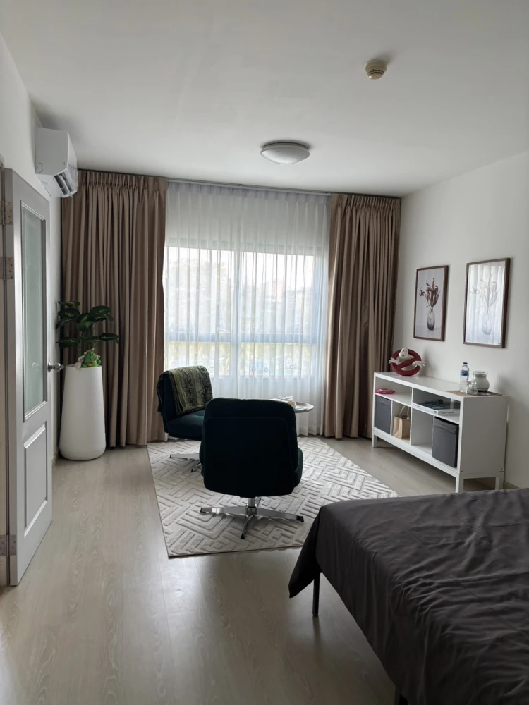 Condolette 624 Ladprao for sale, good location, convenient to travel. Can't miss it. Book now.