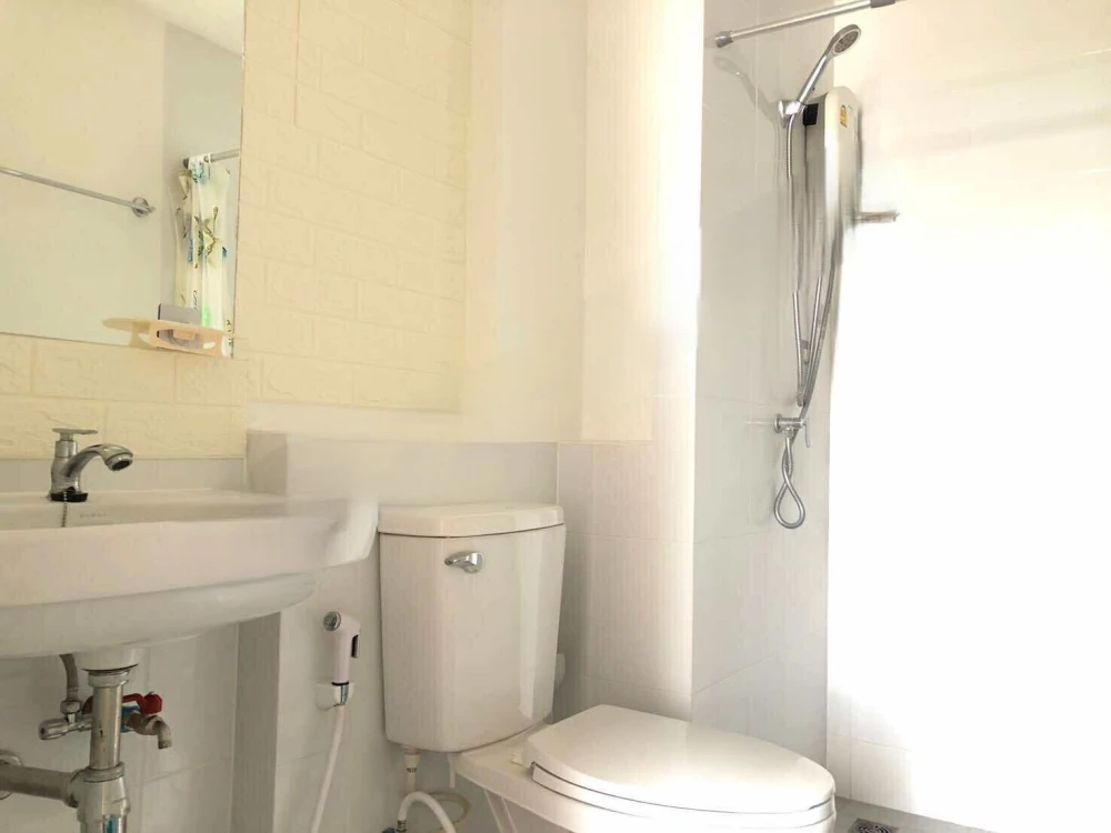 Condo for sale, Sena Kit, Phetkasem-Phutthamonthon Sai 7, 1 bedroom, 1 bathroom, 3rd floor, low rise, comes with a special price, hurry and buy.