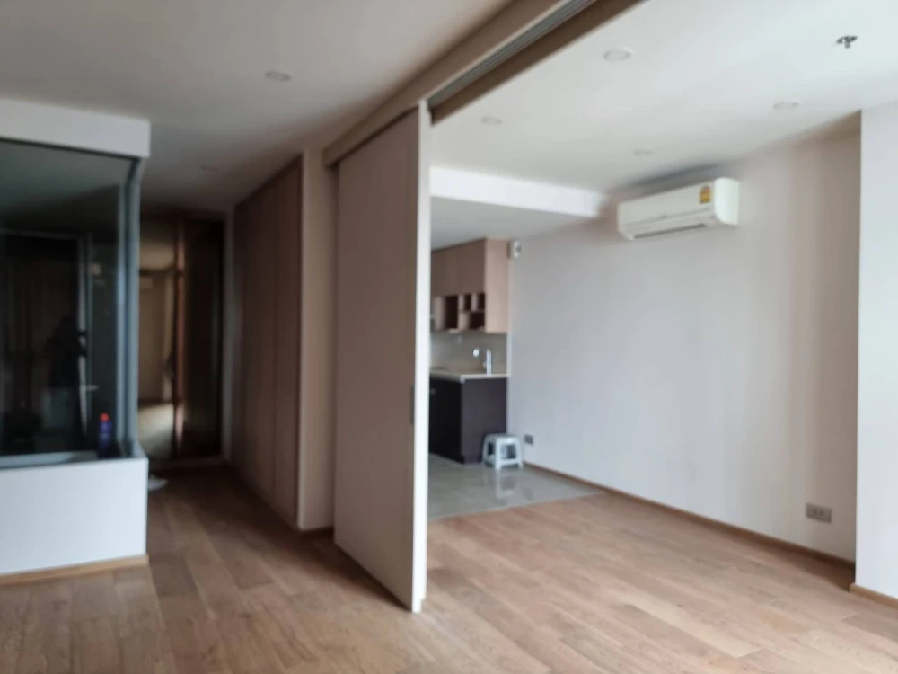 Q Chidlom-Phetchaburi for sale, 30th floor, open view, built in the whole room. Book now, don't wait, hurry.