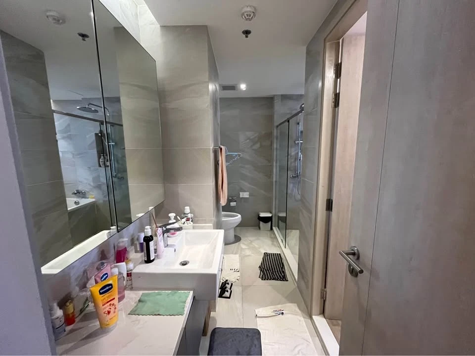 For sale: Keen Center Sriracha, ready to move in, fully furnished, hurry and reserve now!