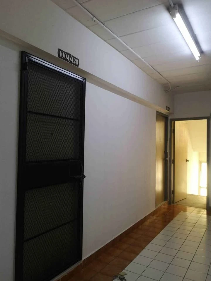 For sale: Khun Suk Ville Nawamin 157. Suitable for those who like peace, safety, and fresh air. It's a family-style apartment. Don't miss it.