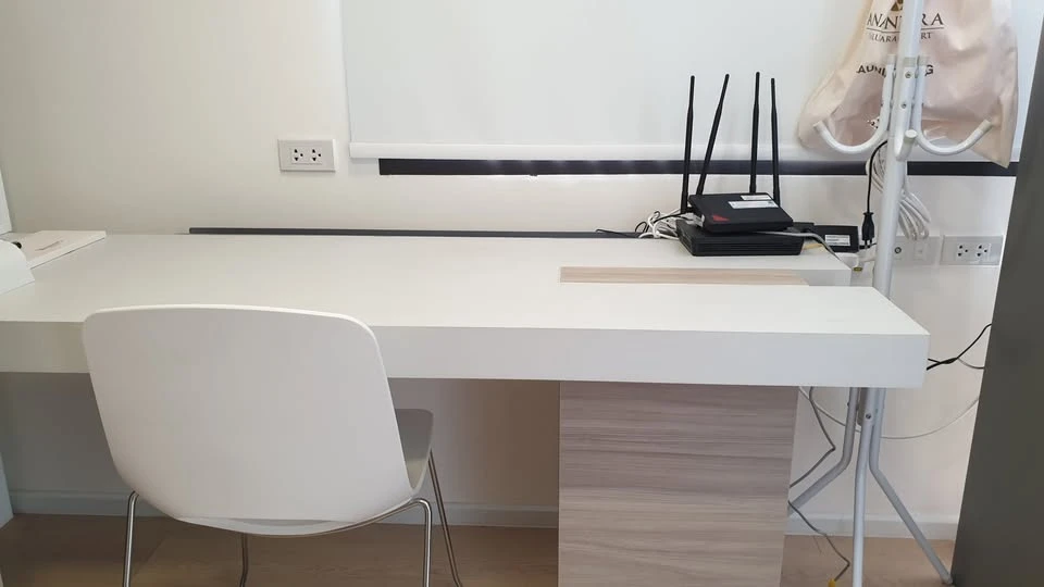 For sale or rent: Cheewathai Residence Asoke, ready to move in, full facilities, buy now before you miss the opportunity.
