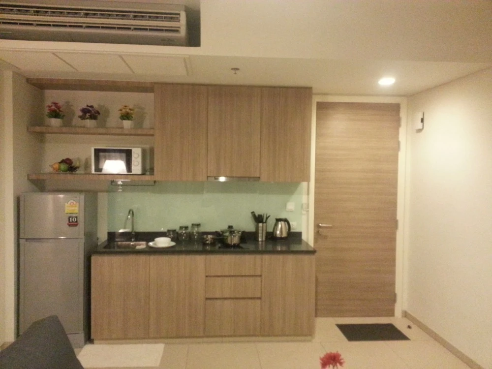 For sale, Saire Wongamat, 6th floor, fully furnished room, nice to live in. If interested, hurry and reserve now. Don't wait, hurry!