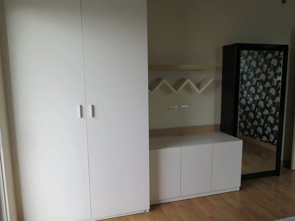 City Home Tha Phra Intersection Condo for sale. Great location, convenient transportation, beautiful wallpaper installed, ready to move in!