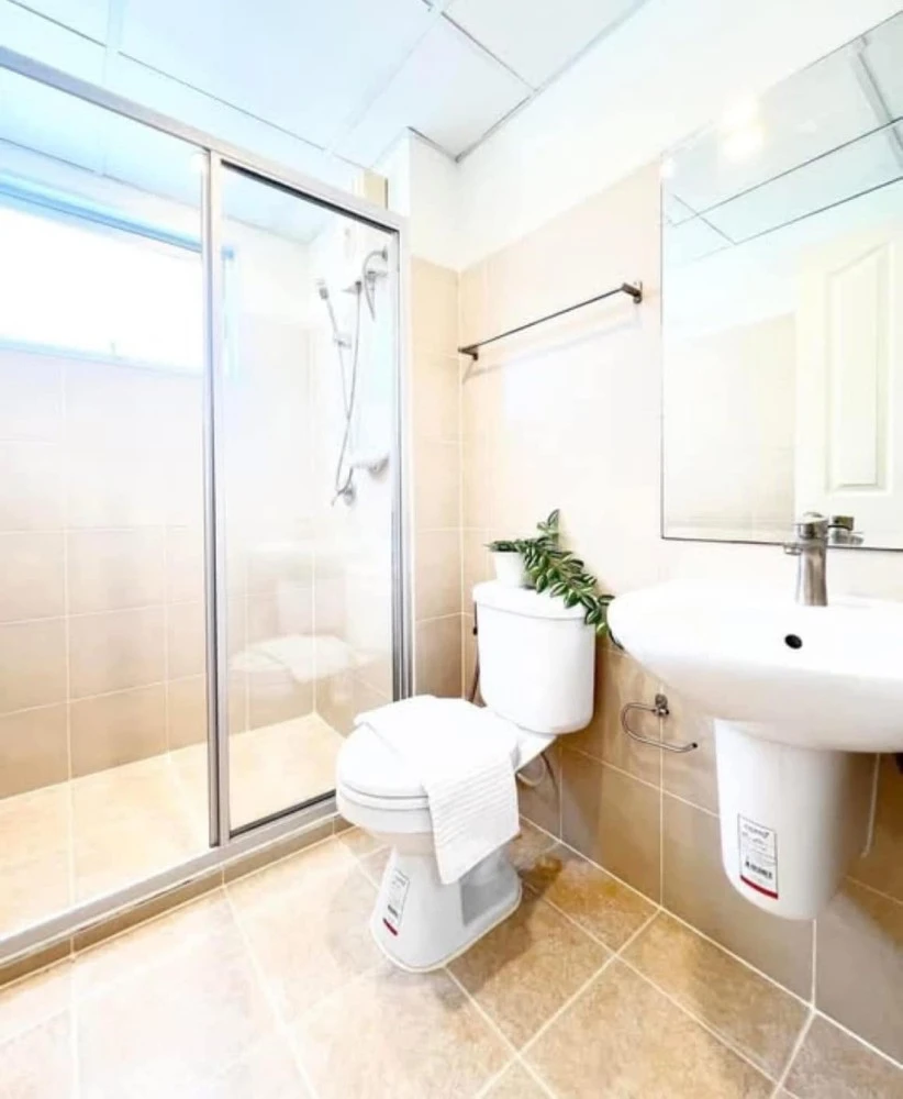 For sale: City Home Ratchada-Pinklao (Charan Sanitwong 95/1), simply decorated and comfortable, fully furnished, ready to move in.