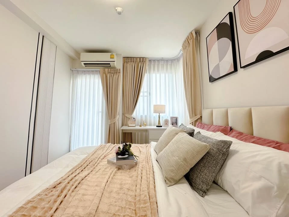 ขาย ซิตี้โฮม รัชดา-ปิ่นเกล้า (จรัญสนิทวงศ์ 95/1) พื้นที่ห้องเยอะมาก ตกแต่งสวย กั้นสัดส่วน พร้อมโซฟาเบด สนใจจองเลย