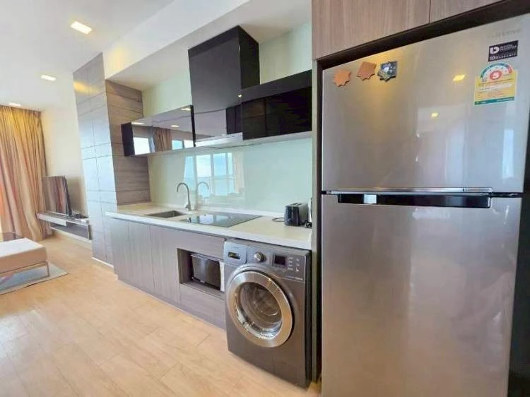 For sale: Cetus Beachfront Pattaya (Jomtien), sea view, spacious room, 2 bedrooms, grab it now!