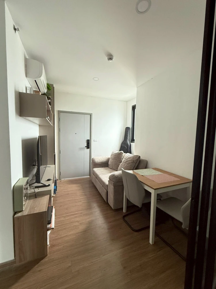 For sale: The Origin Ram 209 Interchange, 31st floor, top floor, corner room, not noisy, good community, beautiful building, hurry and book now.
