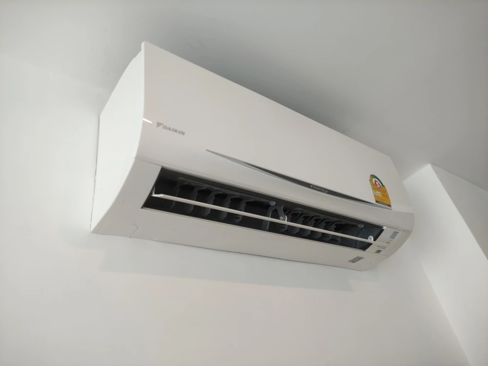 For sale: The Origin Ram 209 Interchange. Complete with basic electrical appliances. Full of amenities. Must reserve.