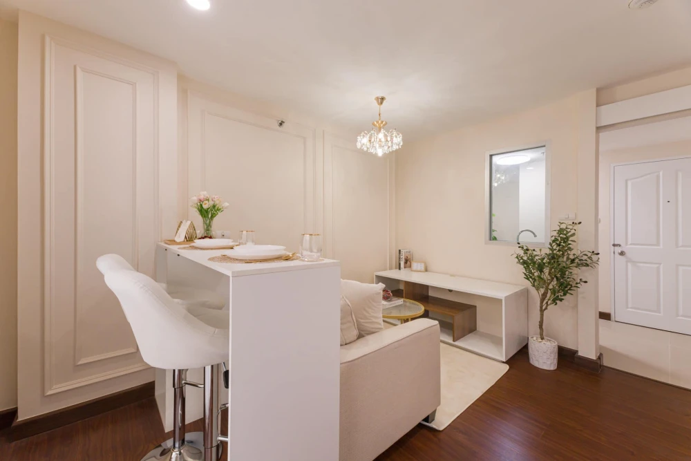For sale: The Escape Condominium, Sukhumvit 101/1, 7th floor, Building A, comfortable, not cramped, beautifully decorated, complete functions, move in