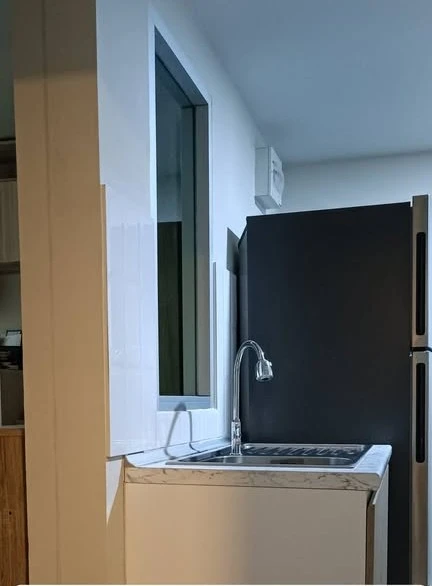 For sale The Escape Studio Sukhumvit 101/1, 2nd floor room, pool view, we are the owner.