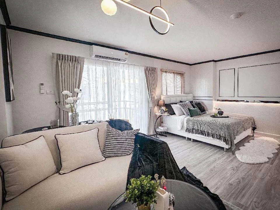 Selling The Escape Condominium Sukhumvit 101/1. High-quality furniture and beautiful decor. Book now! images