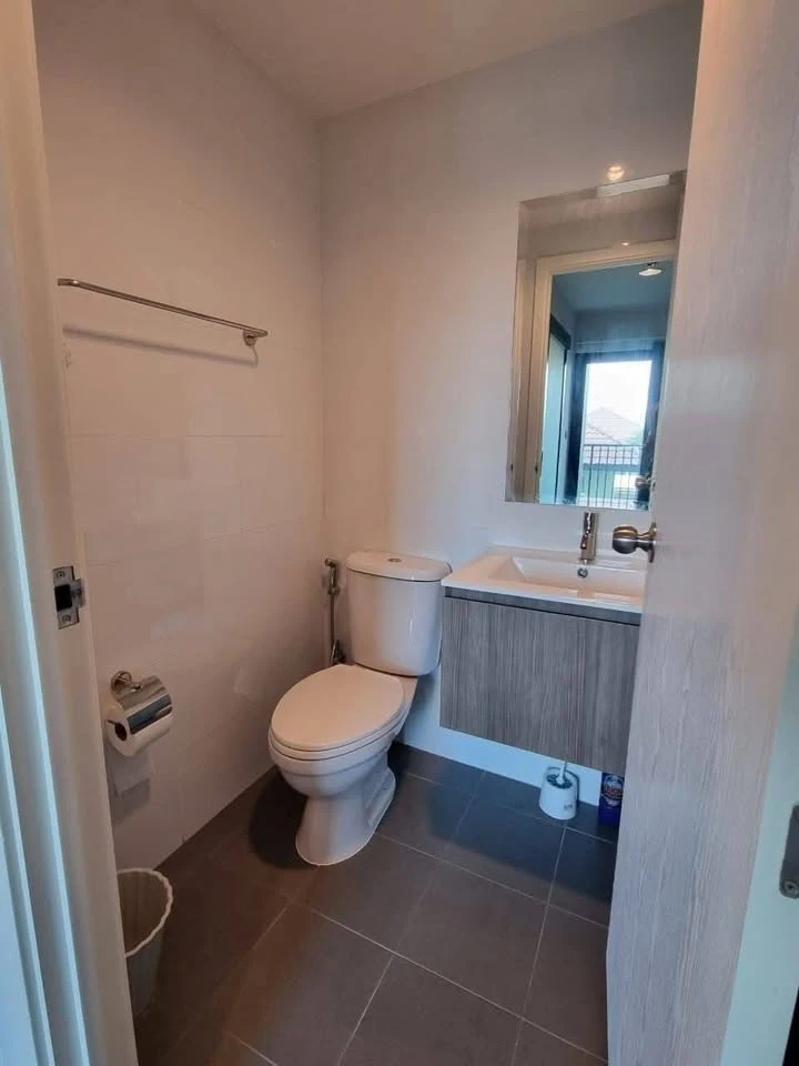 For sale: The Excel Ladprao-Sutthisan, 3rd floor, quiet atmosphere, very suitable for relaxation. Hurry and reserve before you miss out.